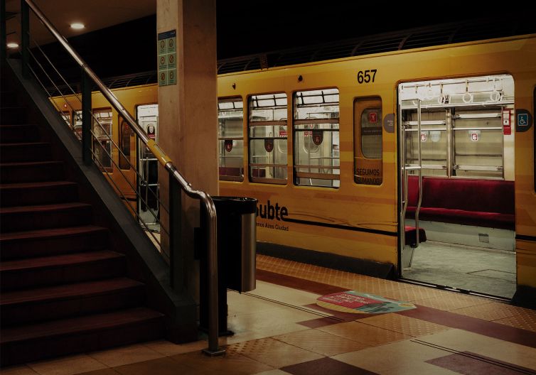 Nicolás Oliverio. “Yume no tabi”. Estación Los Incas-Parque Chas, línea B
